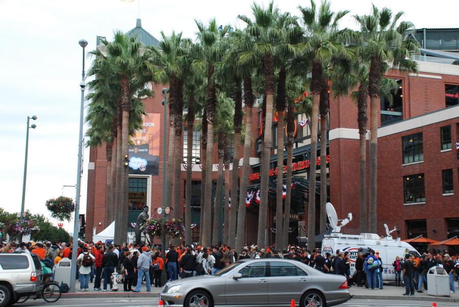 People pack AT&T Park to see the Giants make history.