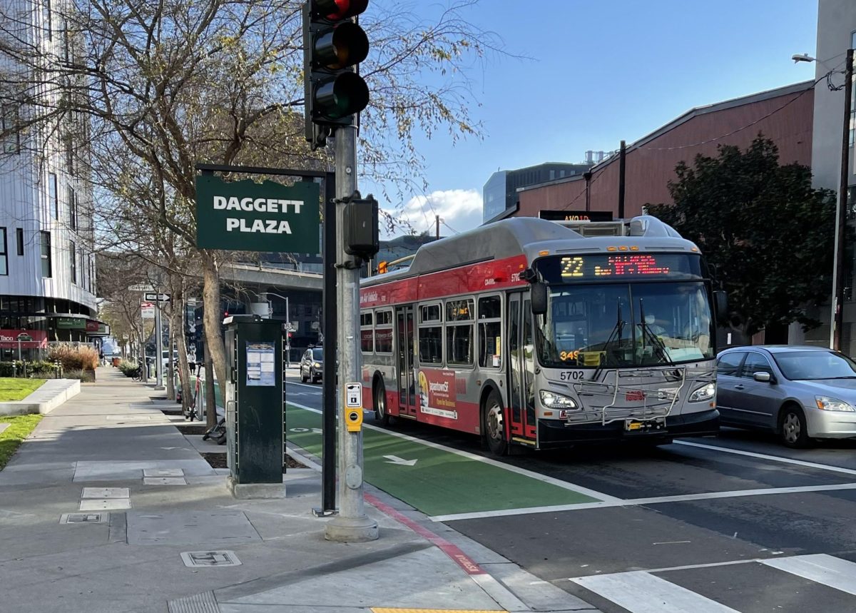 The 22 Muni bus on Fillmore at 16th Street and Missouri Street. By July 2026, the SFMTA’s budget deficit is expected to be $322 million.